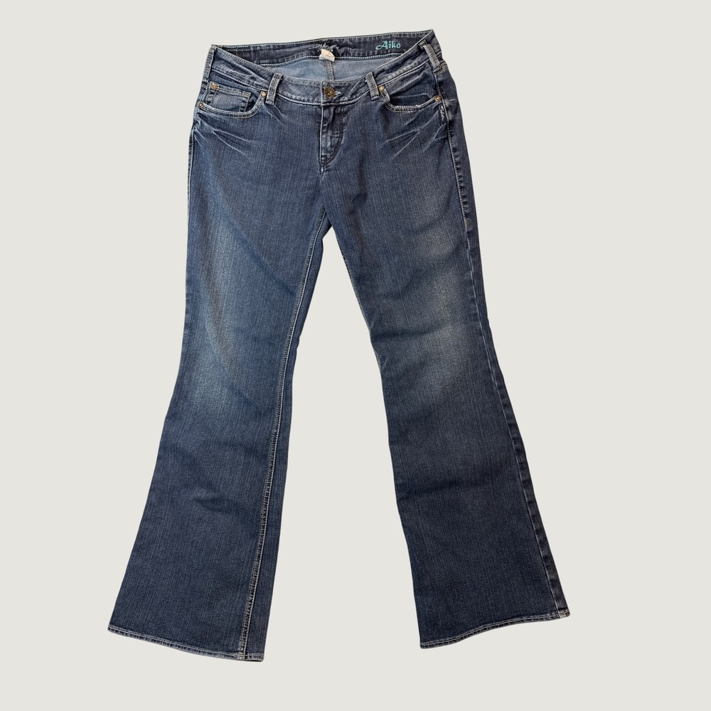Silver Jeans Co Aiko Mid Rise Bootcut Jeans Dark Wash Denim L9528SAD389 31x33